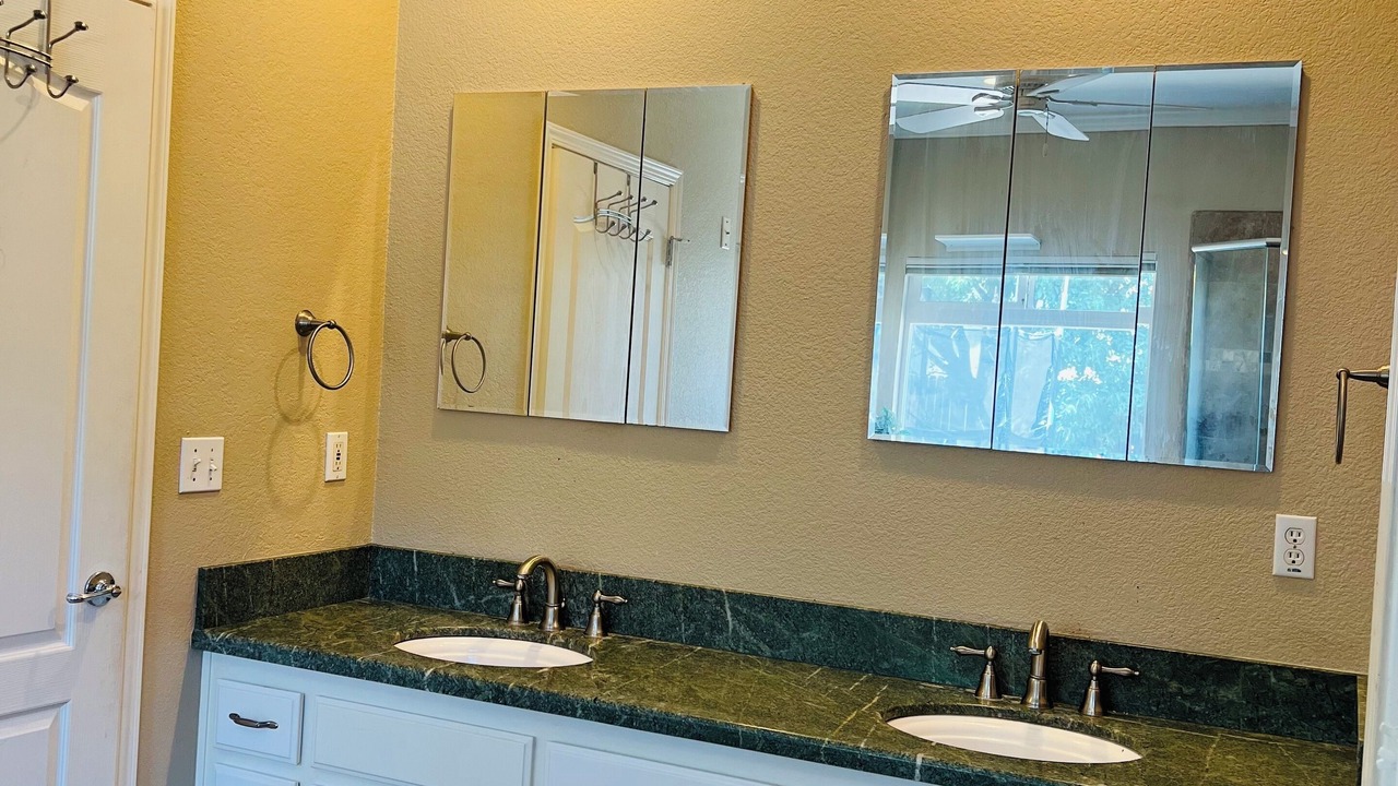 Photo of Bathroom in Sacramento