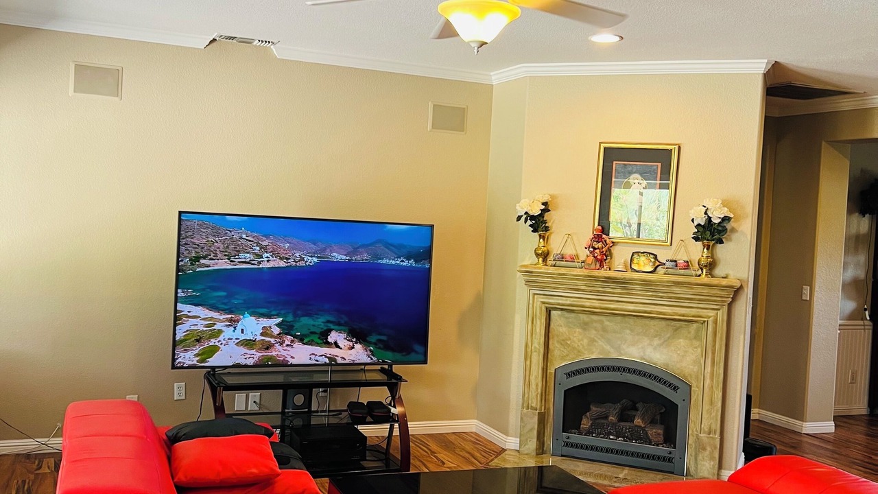 Photo of Livingroom in Sacramento