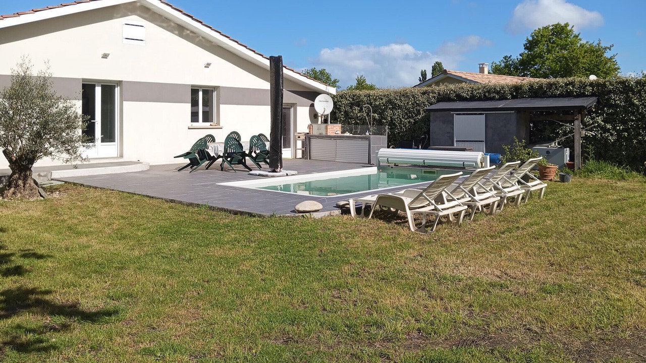 Photo of Outdoor in Talais