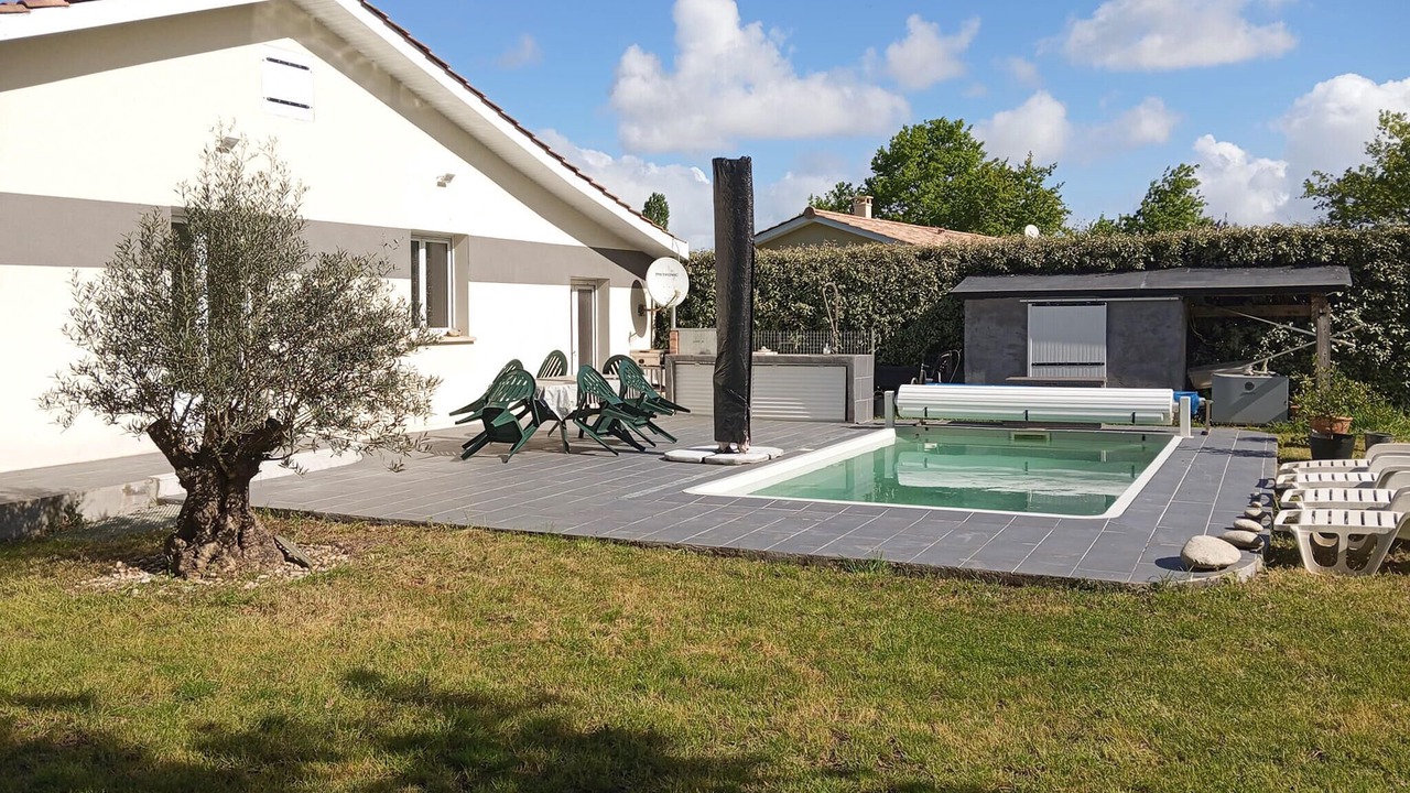 Photo of Outdoor in Talais