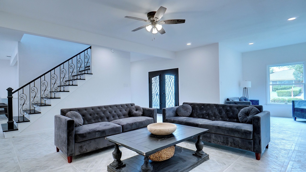Photo of Livingroom in Northwest Dallas