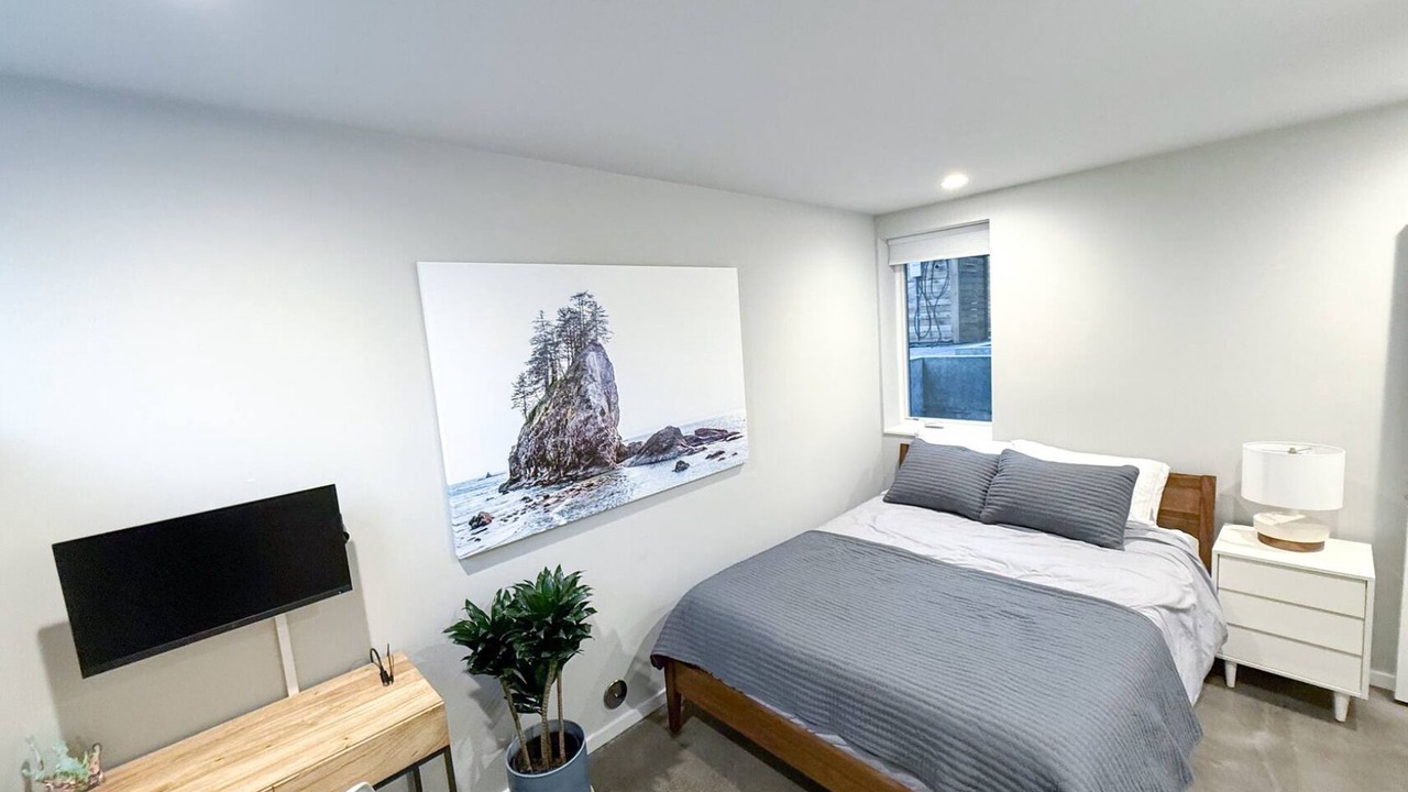 Photo of Bedroom in Ballard