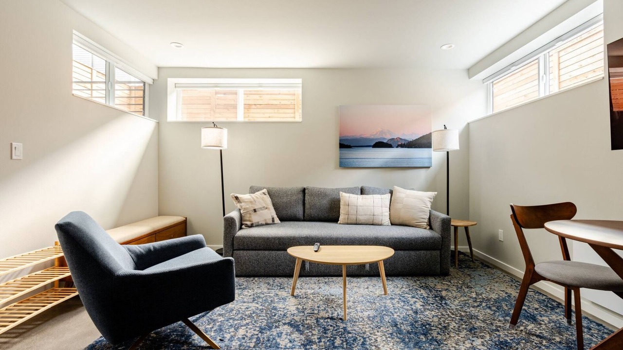 Photo of Livingroom in Ballard