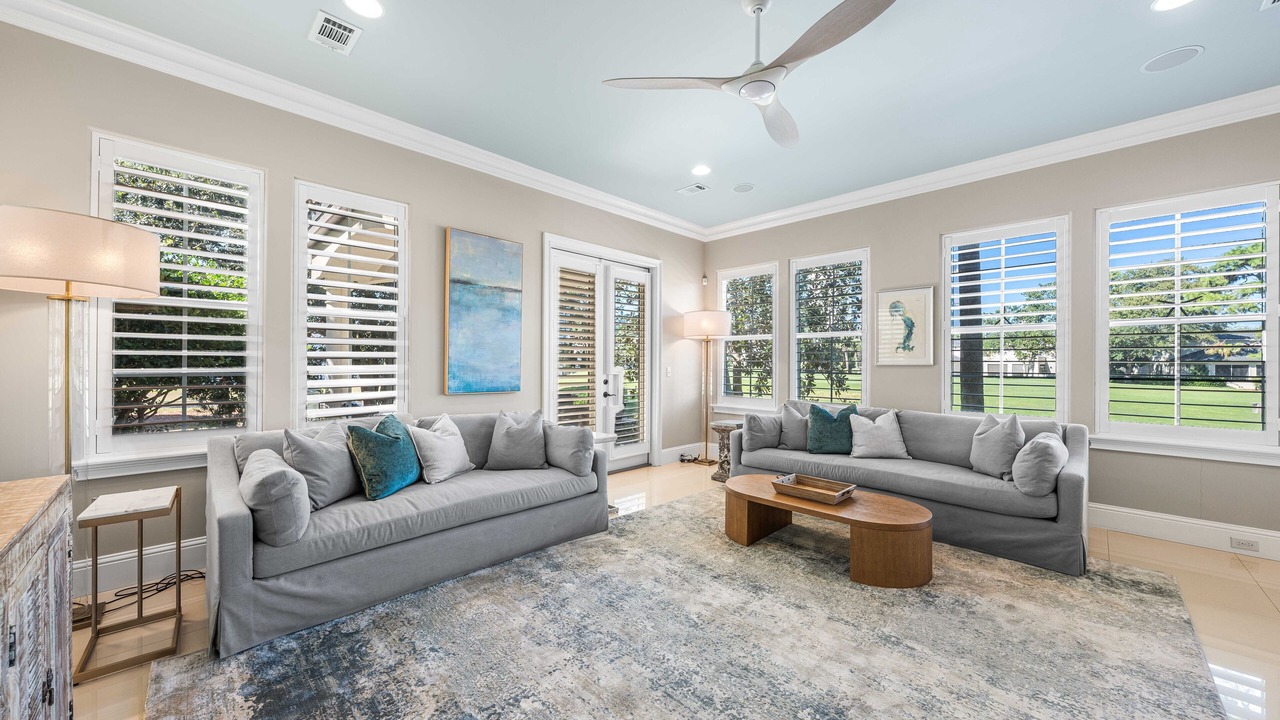 Photo of Bedroom in Villa Lago