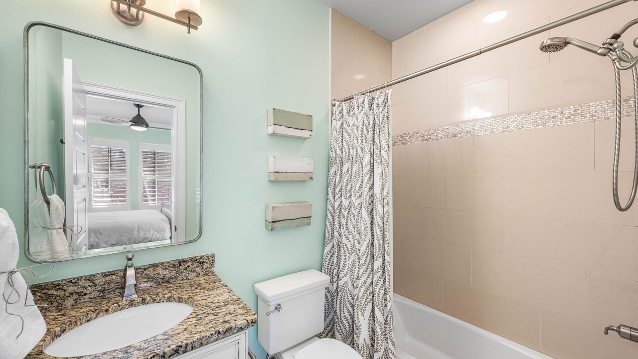 Photo of Bathroom in Villa Lago