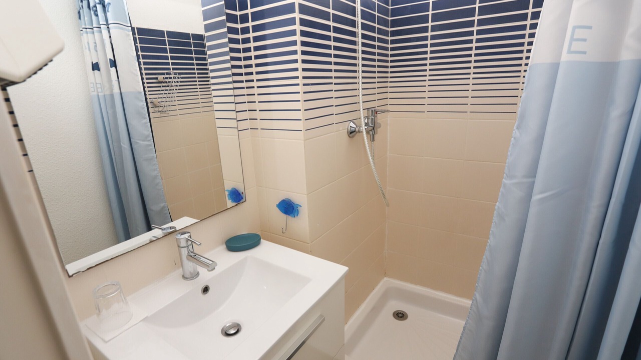 Photo of Bathroom in Saint-Cyprien Plage