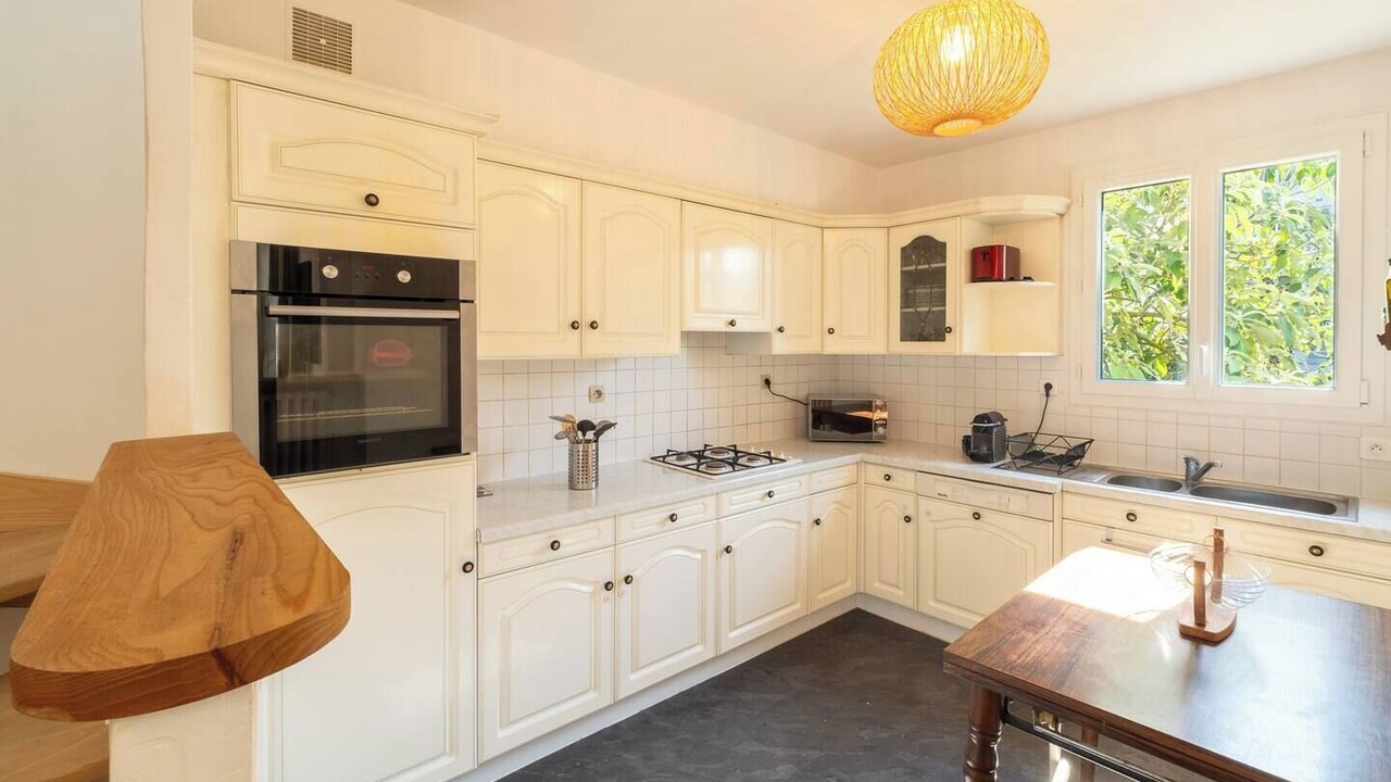 Photo of Kitchen in Sainte-Therese - Quineleu