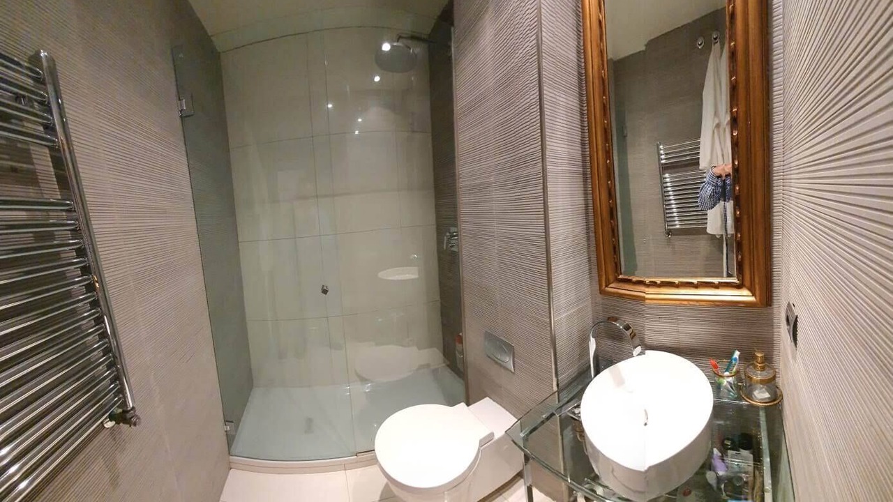Photo of Bathroom in Old Town