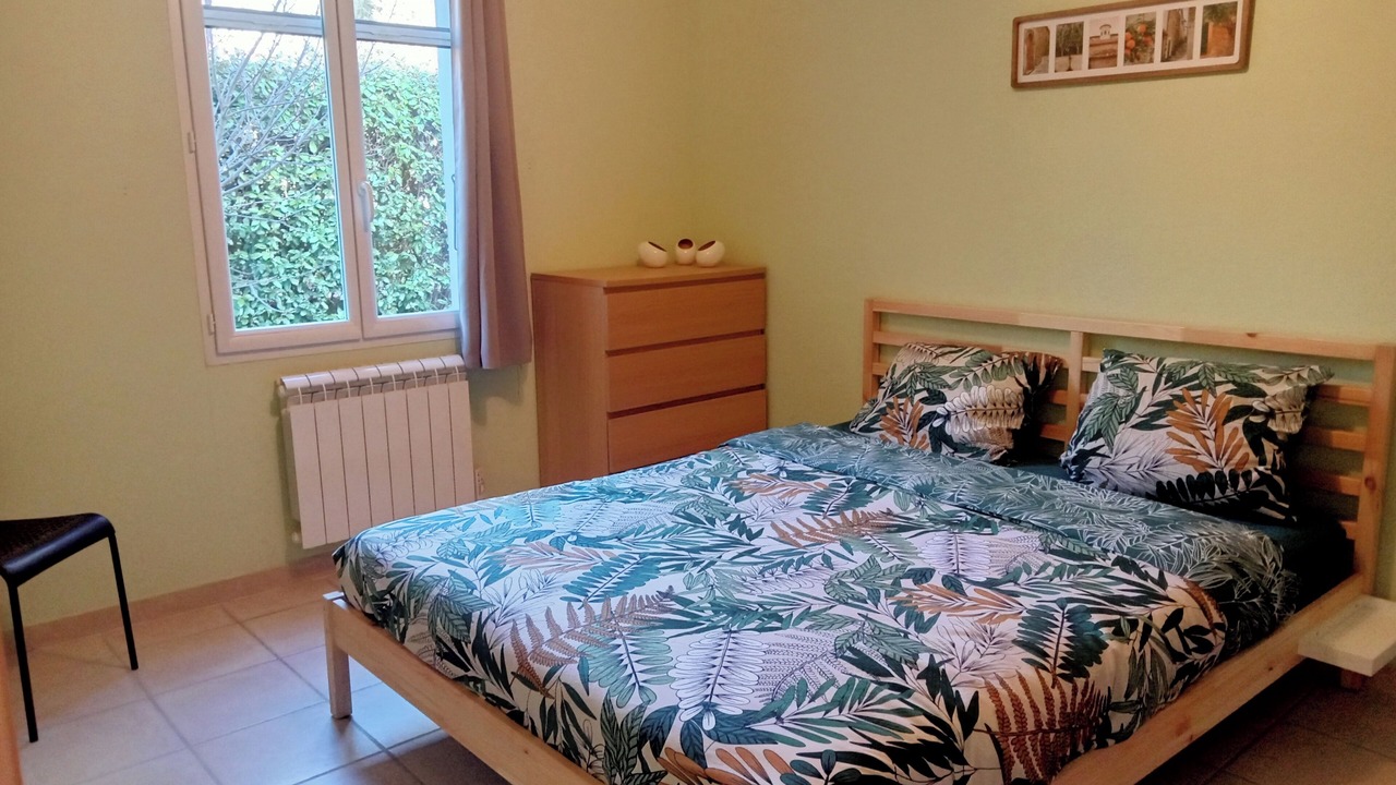 Photo of Bedroom in Collias