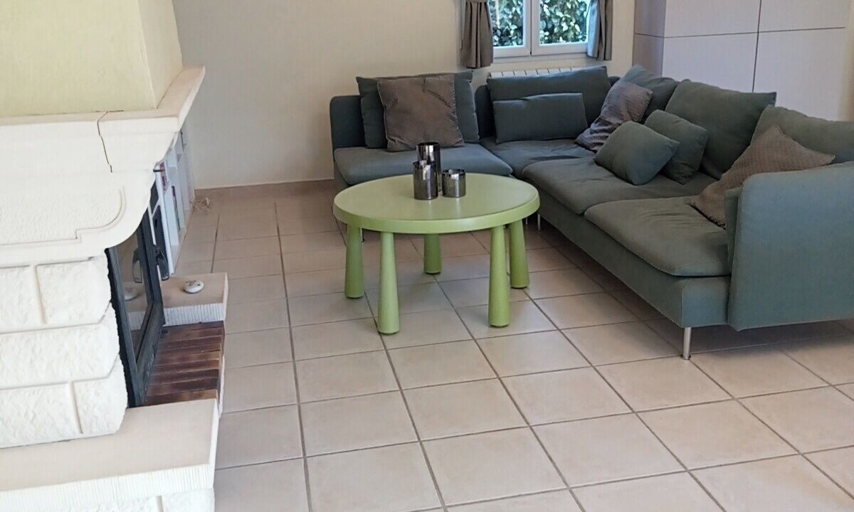 Photo of Livingroom in Collias