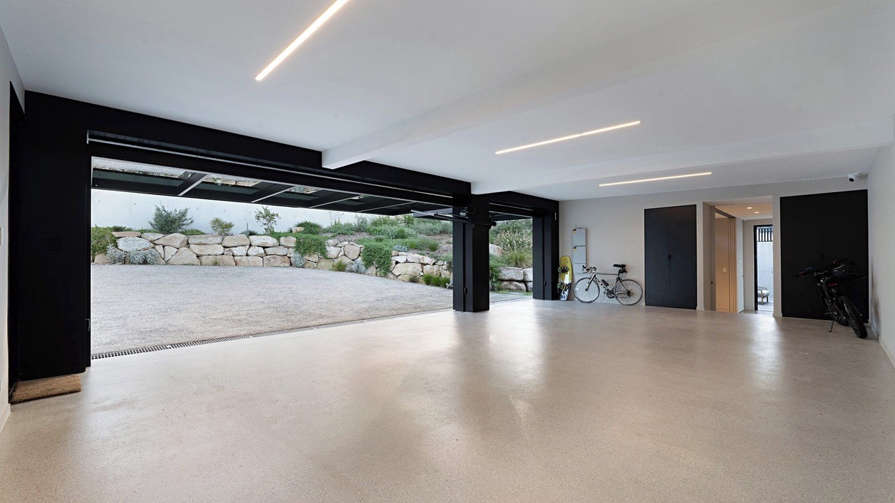 Photo of Others in Tallai