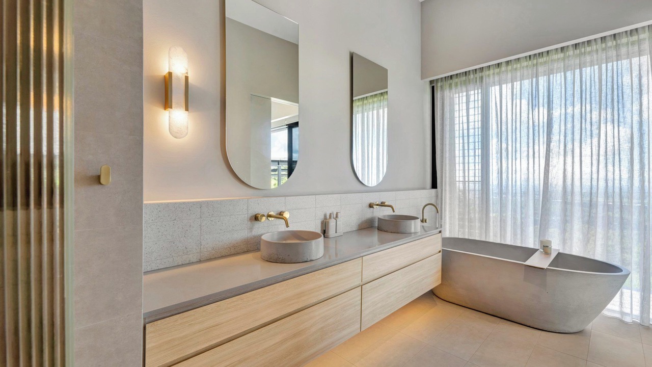 Photo of Bathroom in Tallai