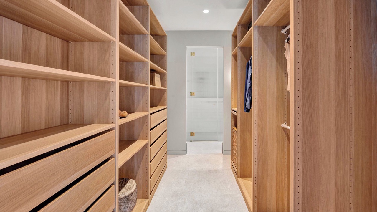 Photo of Others in Tallai