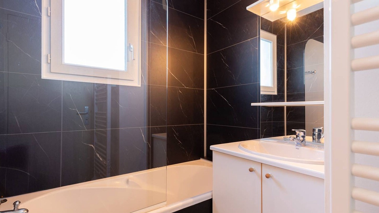 Photo of Bathroom in Germ