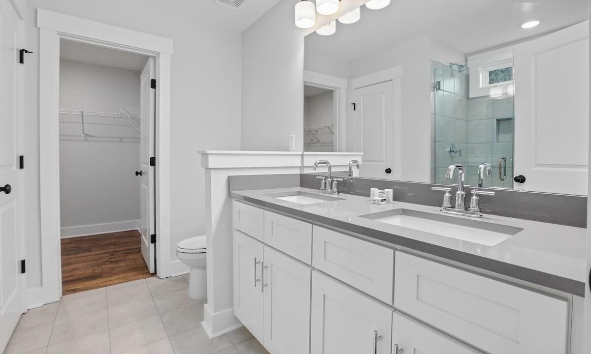 Photo of Bathroom in North Charleston