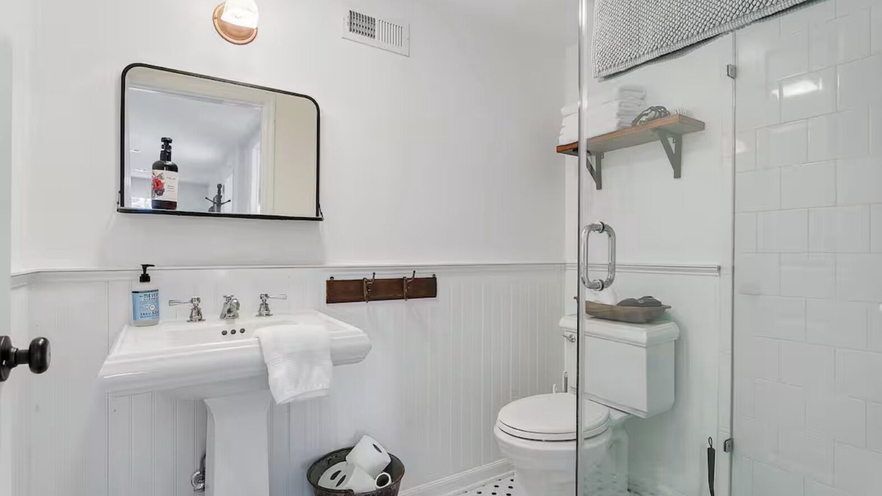 Photo of Bathroom in Leipers Fork