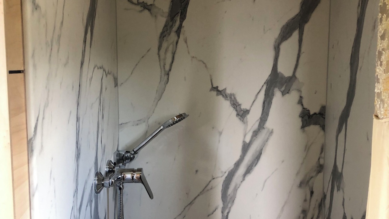 Photo of Bathroom in Noyant-de-Touraine