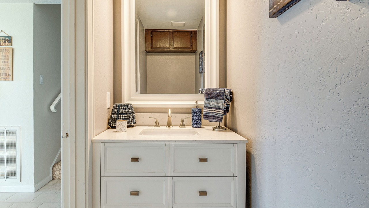 Photo of Bathroom in April Sound