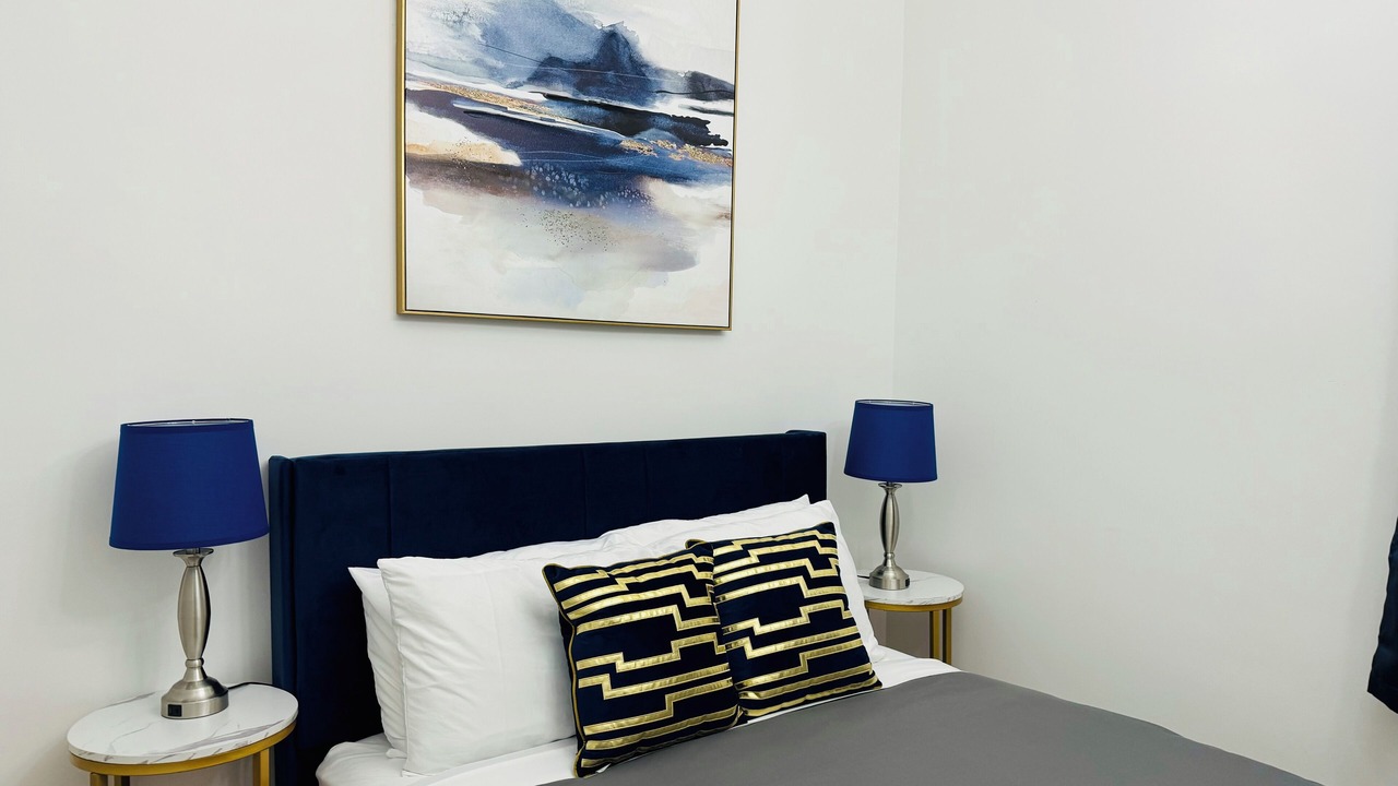 Photo of Bedroom in Lincoln Square