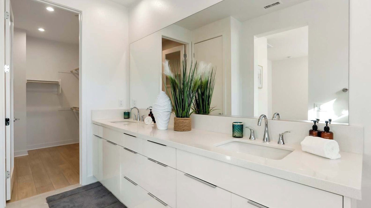 Photo of Bathroom in Serra Mesa