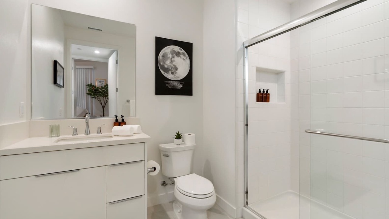 Photo of Bathroom in Serra Mesa