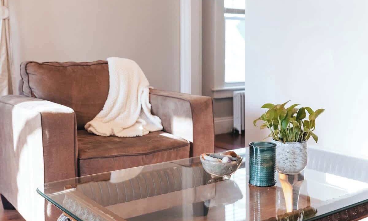 Photo of Livingroom in Off Broadway