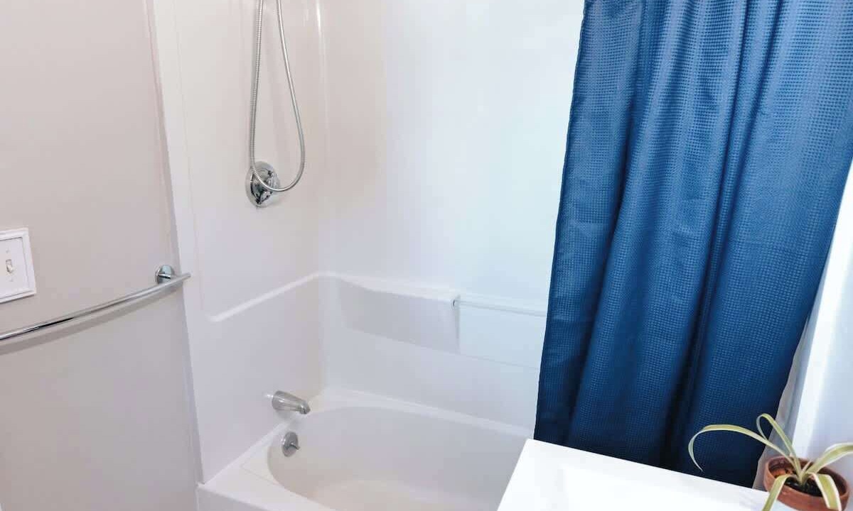 Photo of Bathroom in Off Broadway