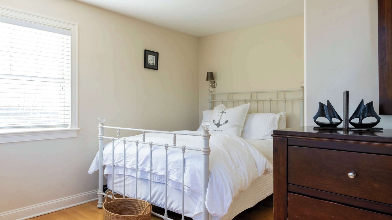 Photo of Bedroom in Easton's Point