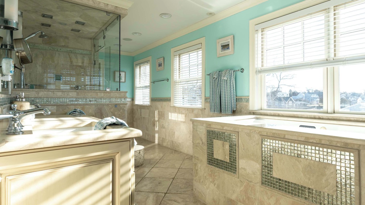 Photo of Bathroom in Easton's Point