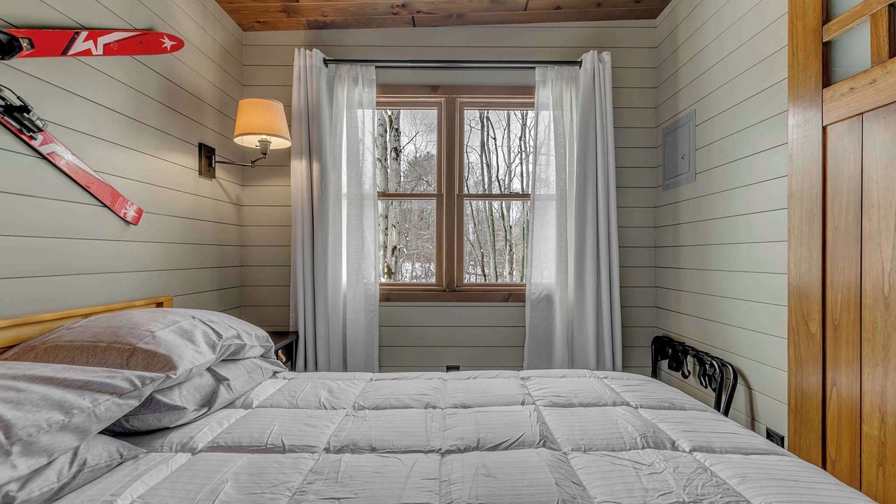 Photo of Bedroom in Great Valley
