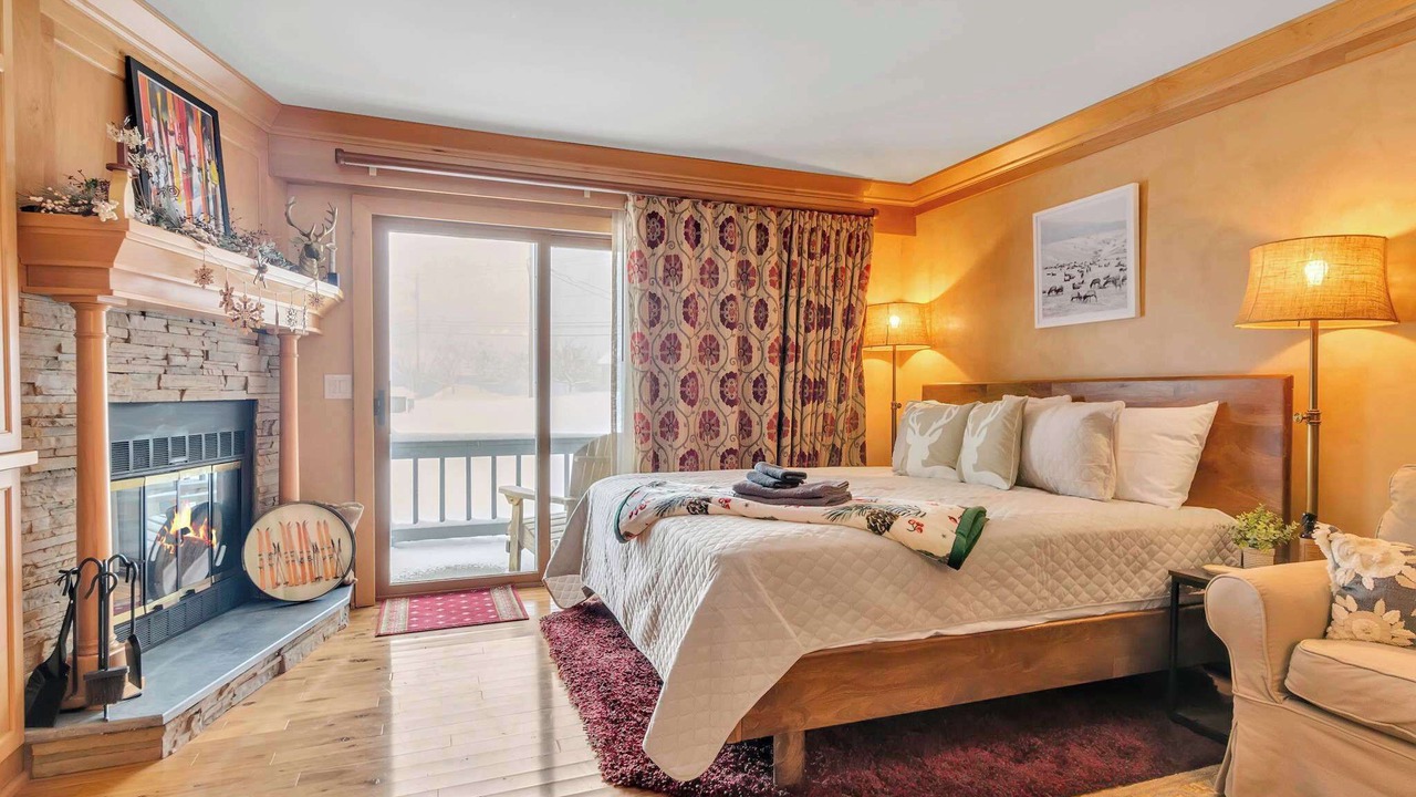Photo of Bedroom in Ellicottville