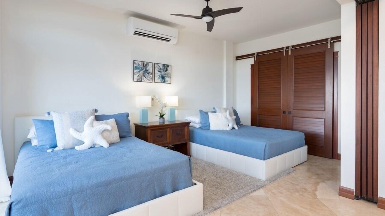 Photo of Others in Waialae Iki Ridge