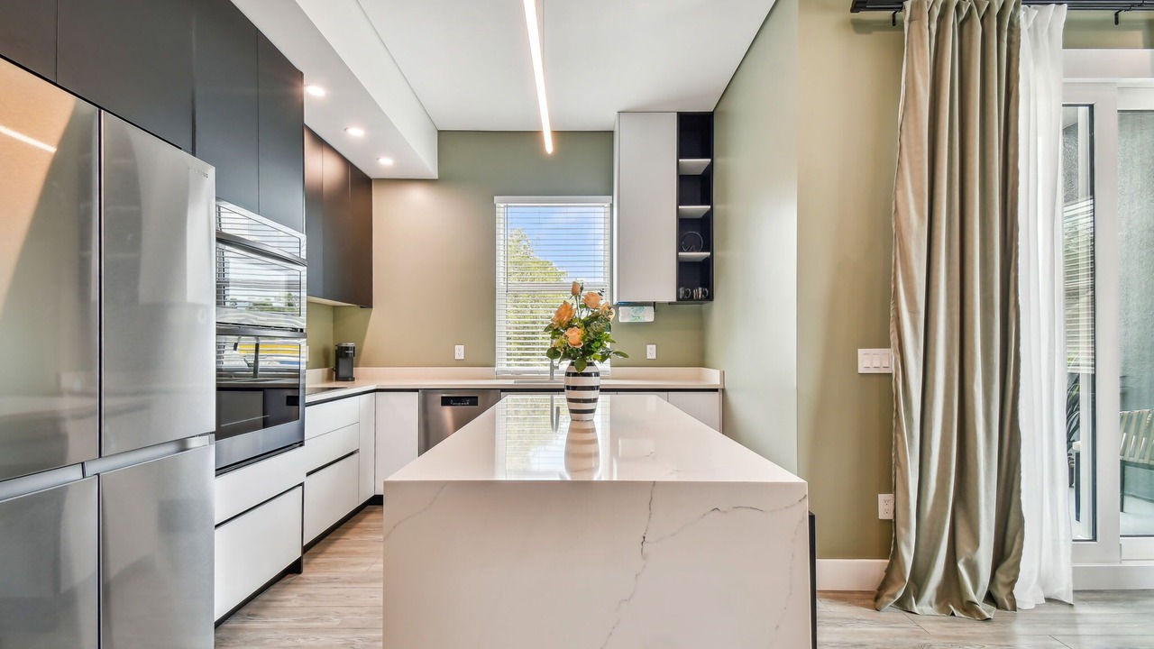 Photo of Kitchen in Crescent Lake