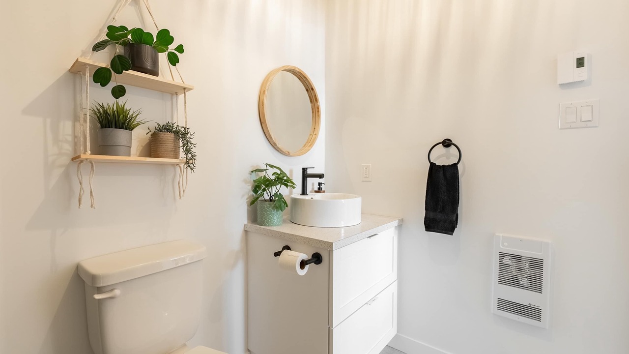 Photo of Bathroom in Saint Come