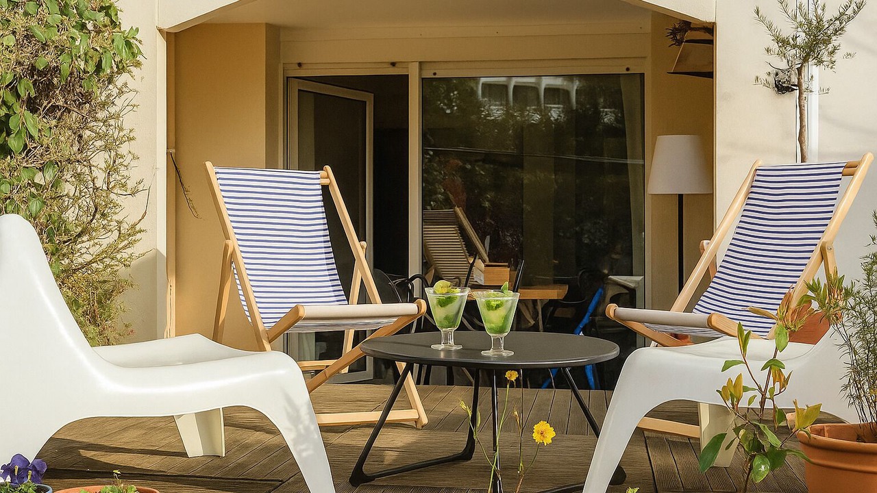 Photo of Others in Colombier - Champ de Mars