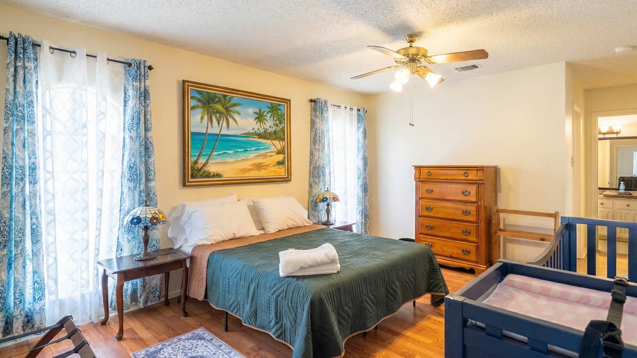 Photo of Bedroom in Medical Center District
