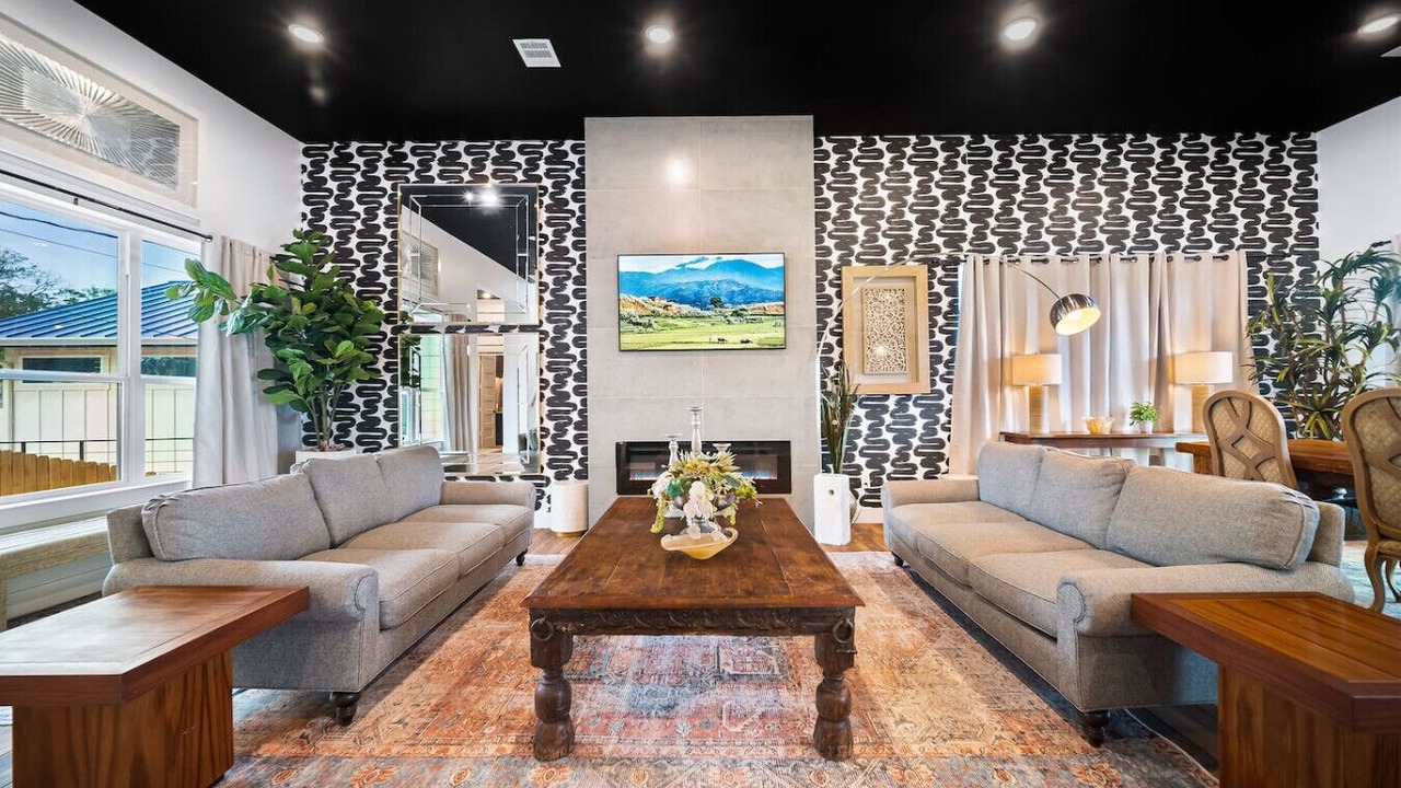Photo of Livingroom in Spicewood