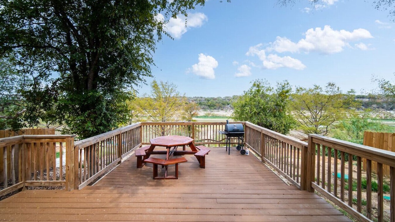 Photo of Outdoor in Spicewood