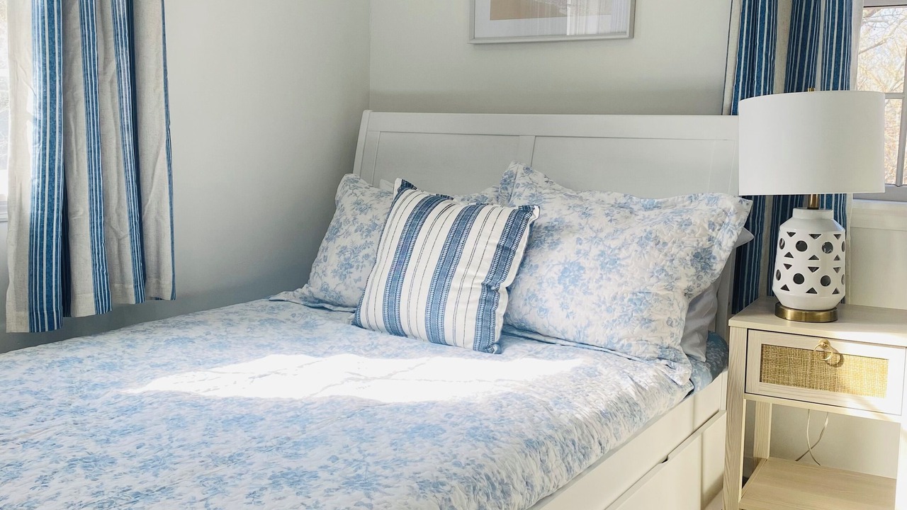 Photo of Bedroom in West Tisbury