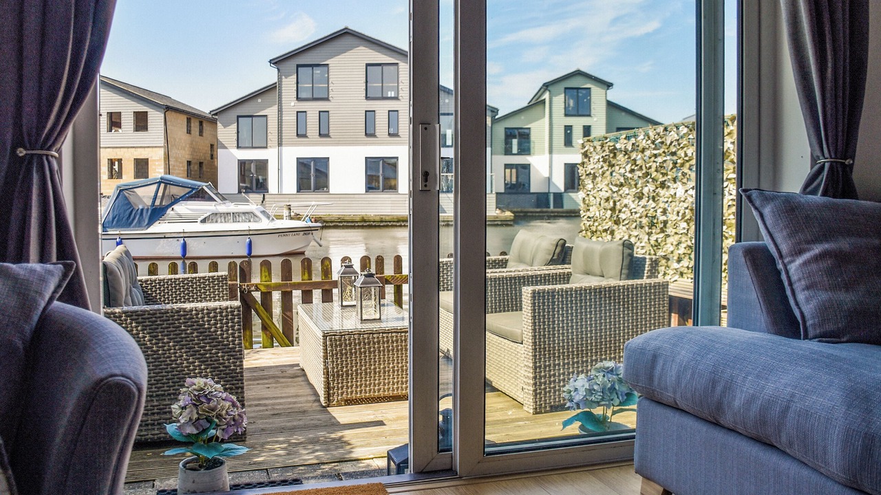 Photo of Others in Irstead