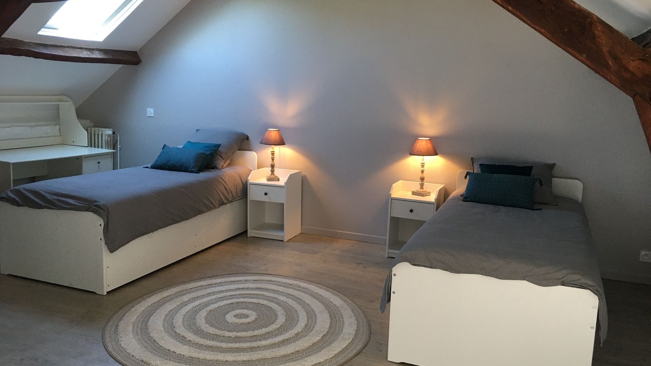 Photo of Bedroom in Thourie