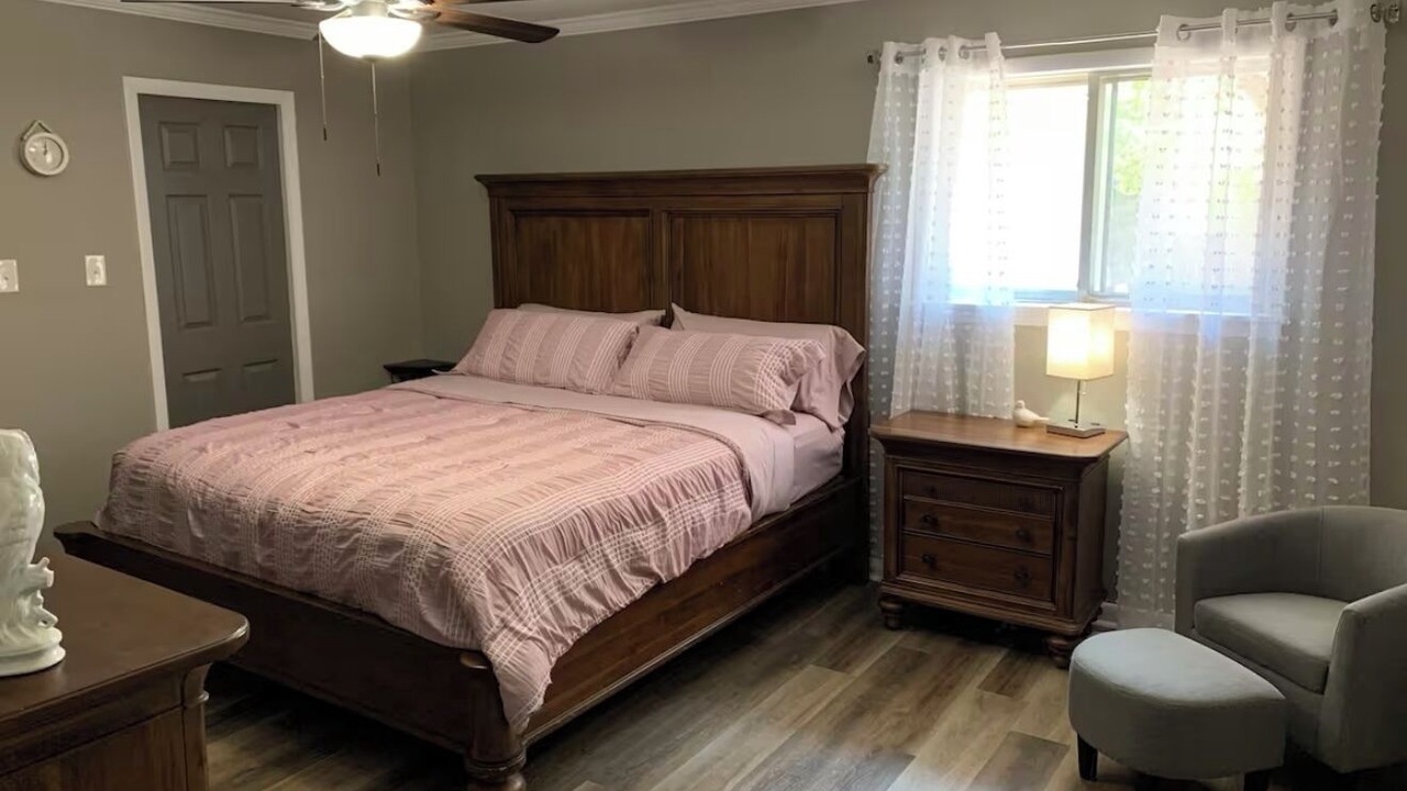 Photo of Bedroom in Conway