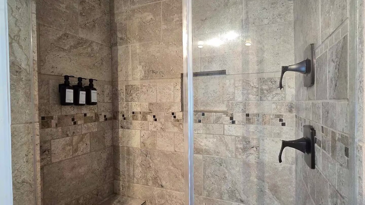 Photo of Bathroom in Calera