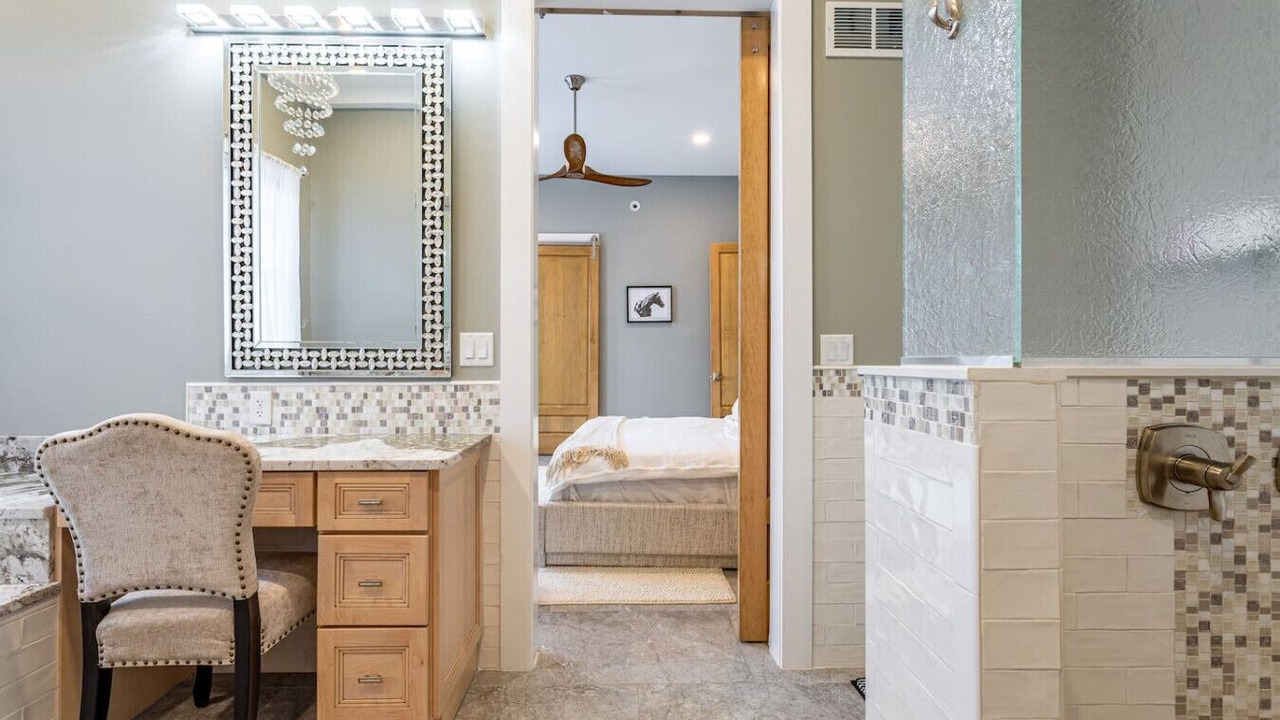 Photo of Bathroom in Central Bridge