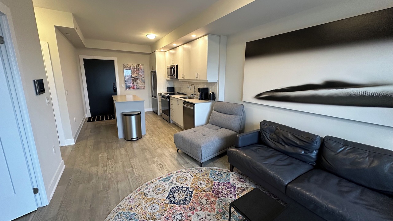 Photo of Livingroom in Oakville