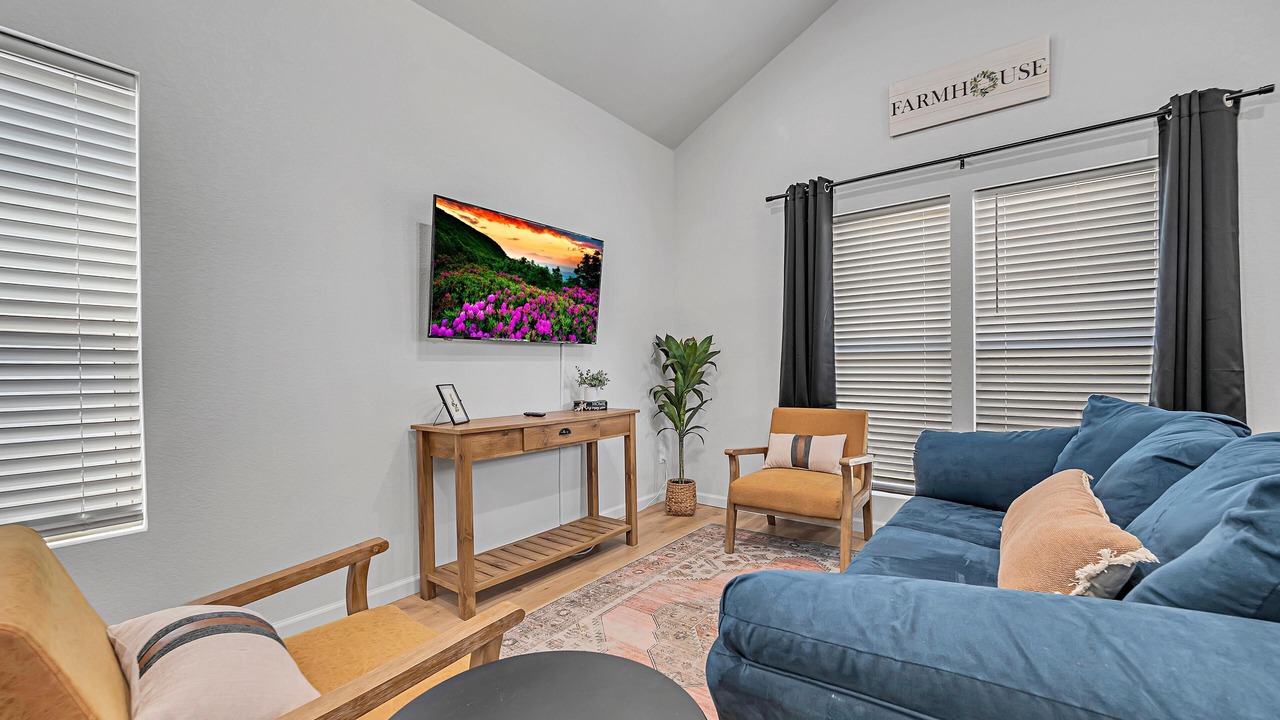 Photo of Livingroom in Brazos