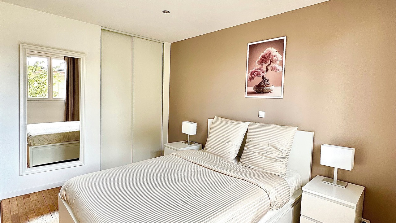 Photo of Bedroom in Argenteuil