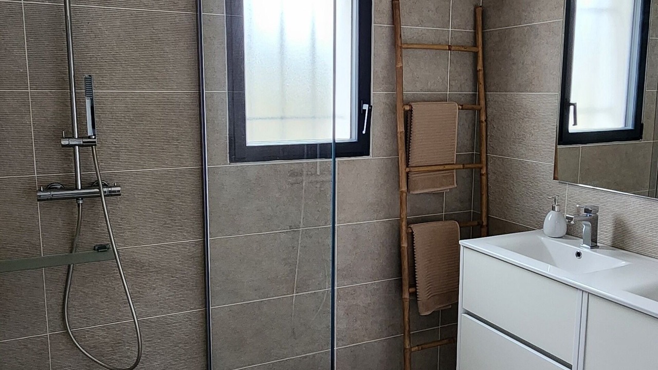 Photo of Bathroom in Lattes