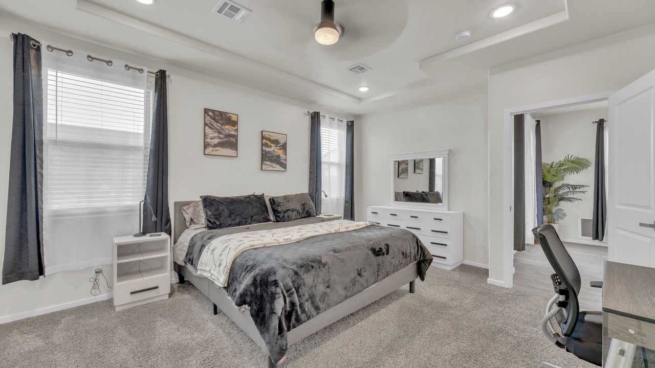 Photo of Bedroom in Biggs Field