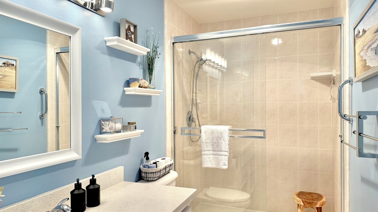 Photo of Bathroom in Pajaro Dunes